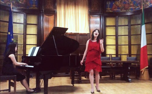 2019_Melody_singing